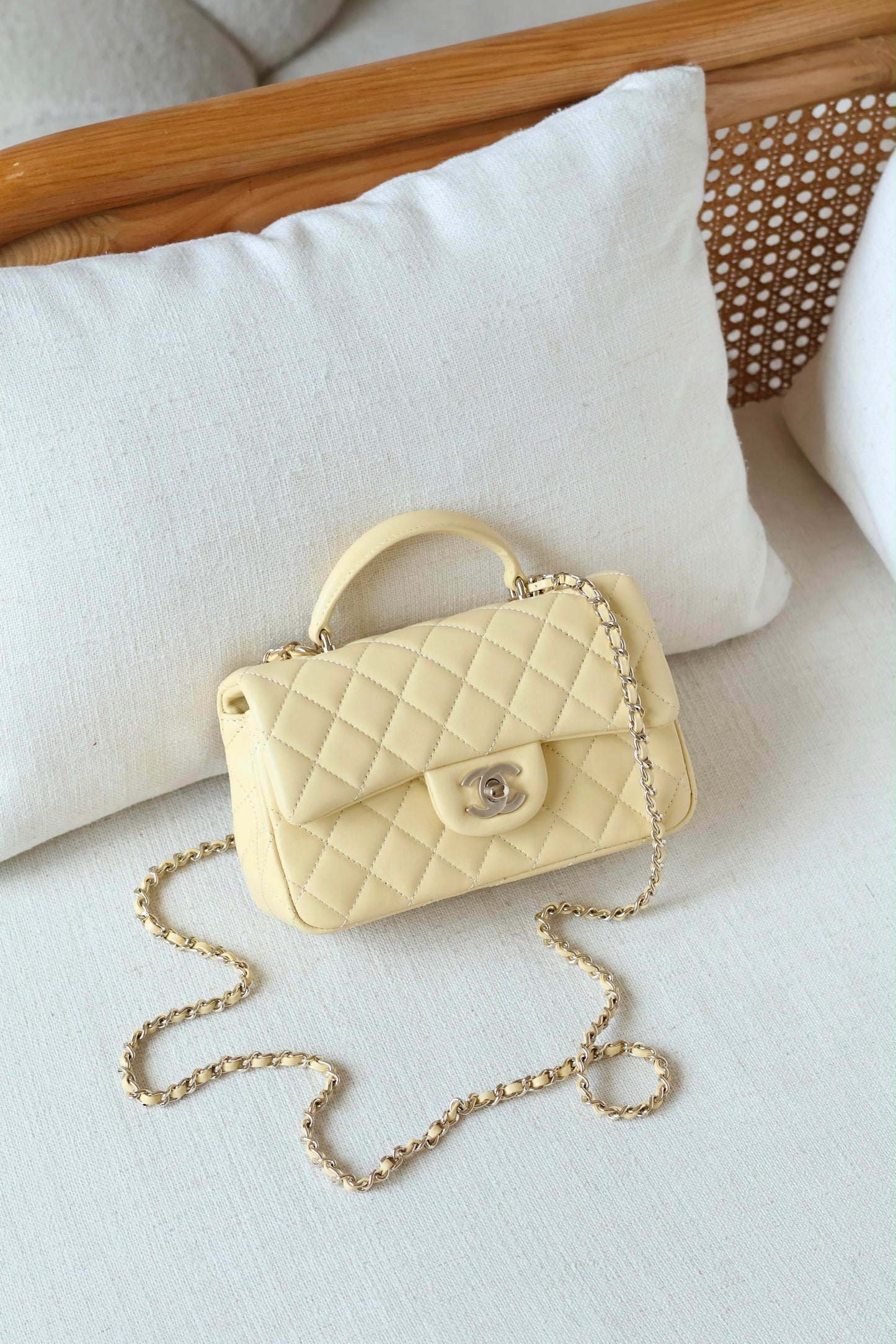 Chanel flap top handle 20 CM
