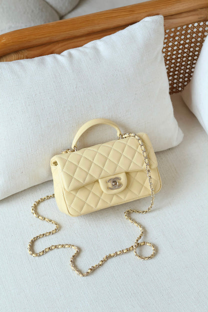 Chanel flap top handle 20 CM