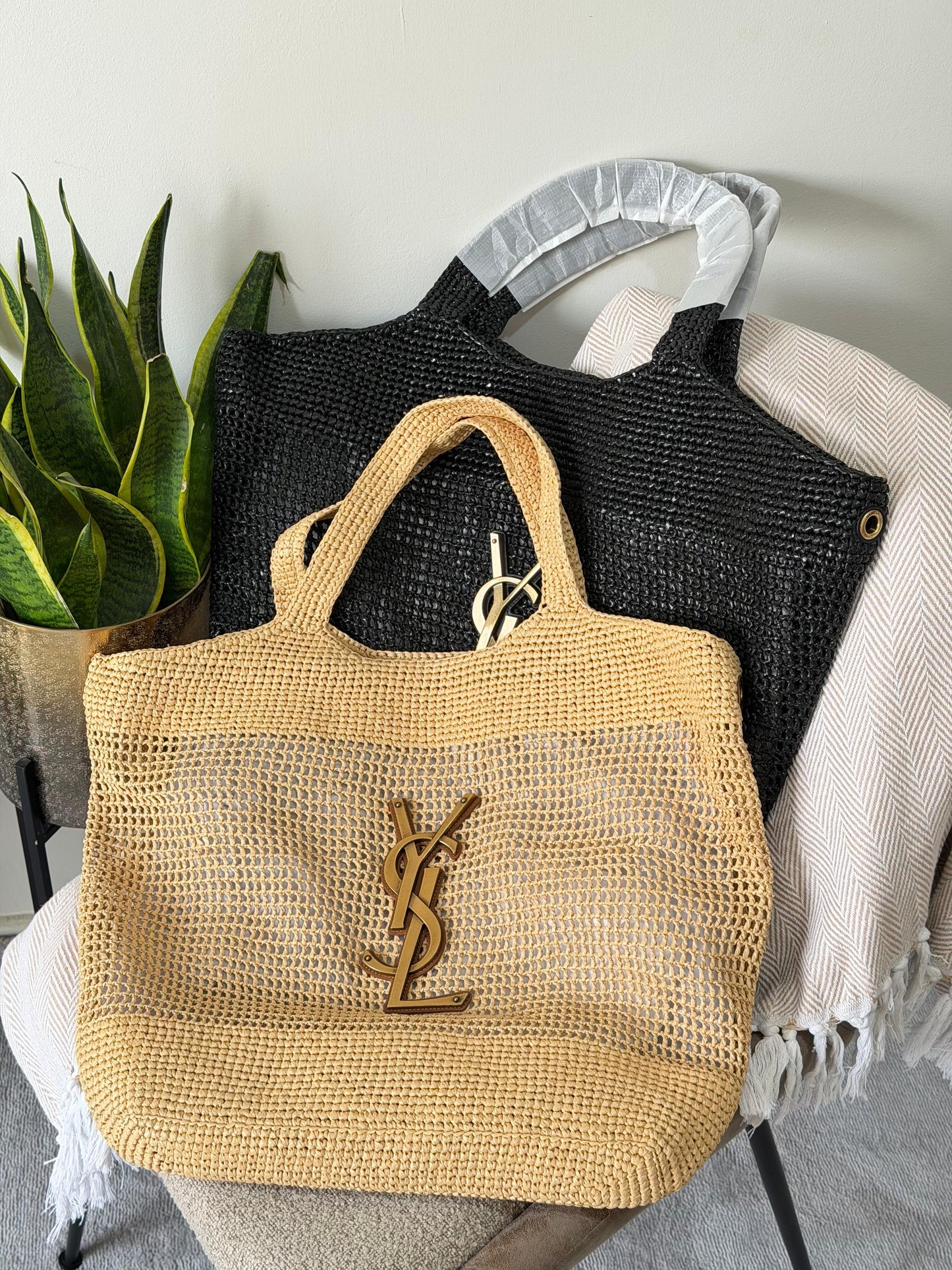 Saint Laurent Icare Maxi Shopping Bag