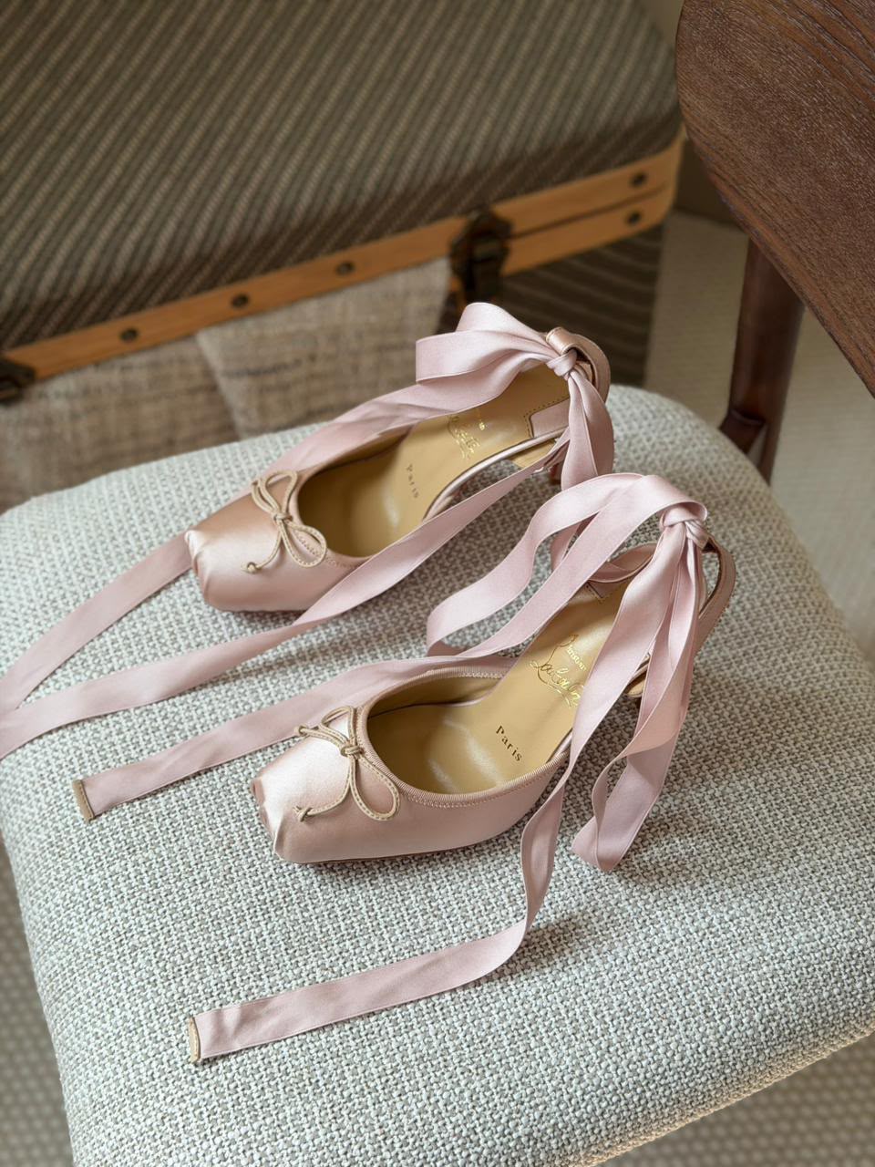 Christian Louboutin Cassia Lace-Up 100 mm Pumps