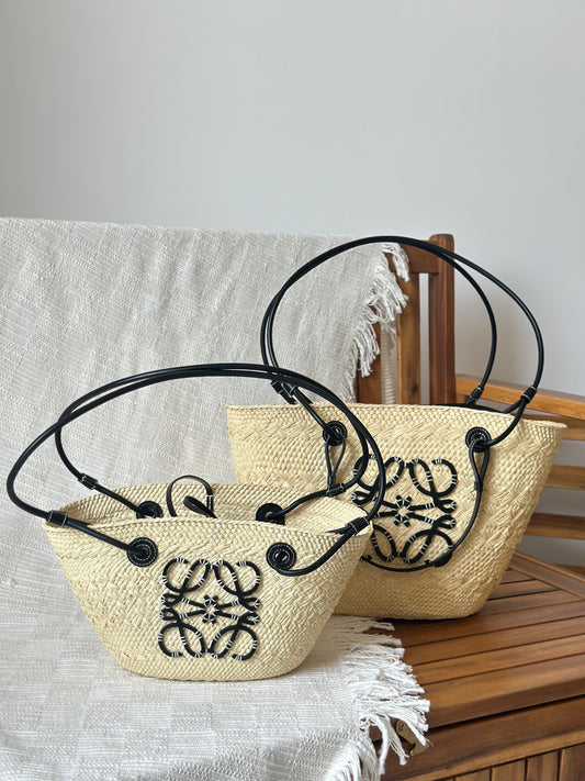 LOEWE collection beach bag