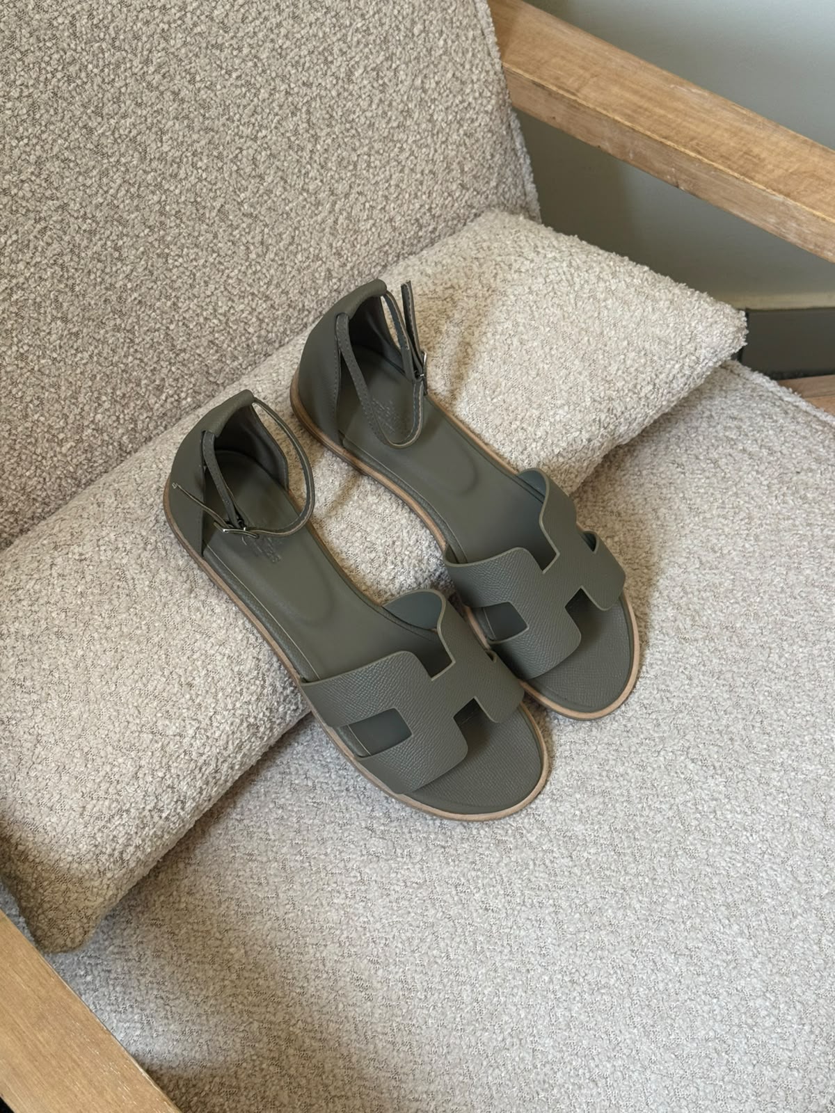 Hermès Santorini Sandals