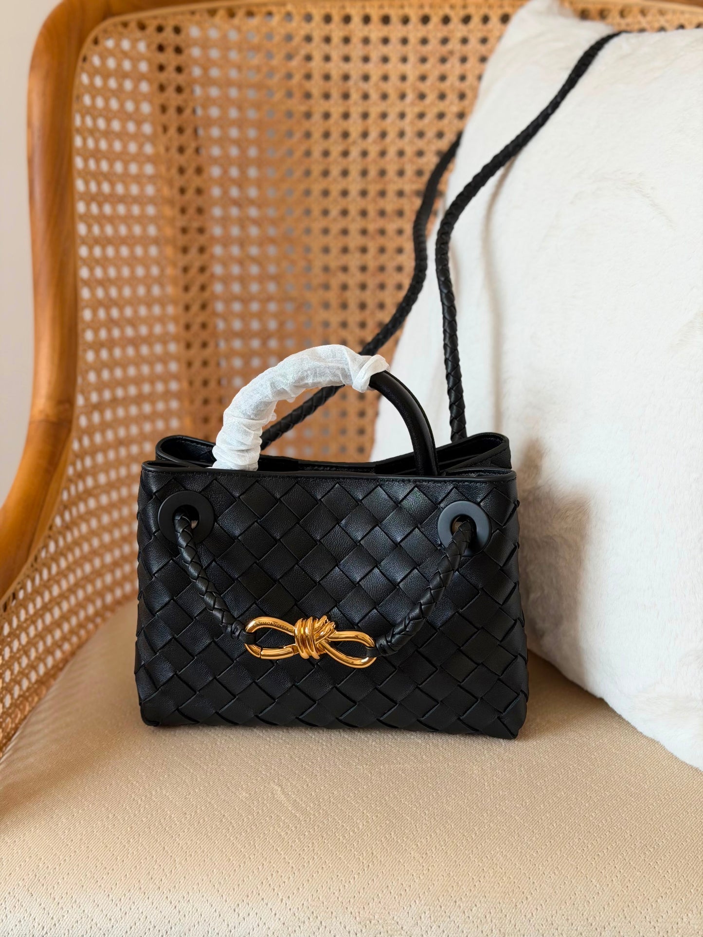 New collection BOTTEGA 20 CM