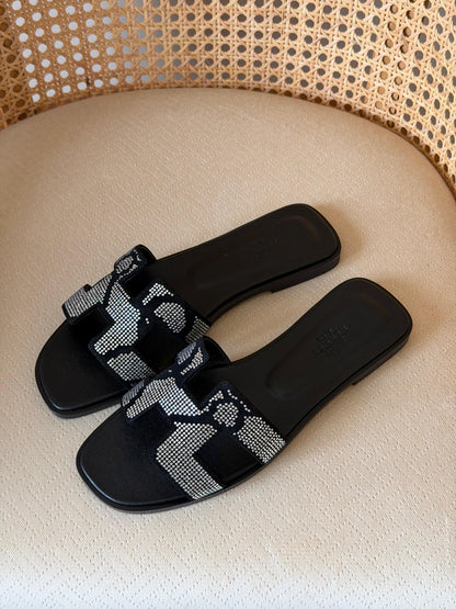 Hermès Oran sandals