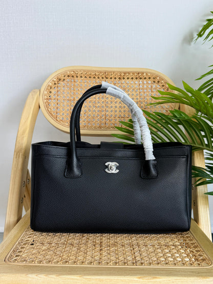 Chanel 32 CM