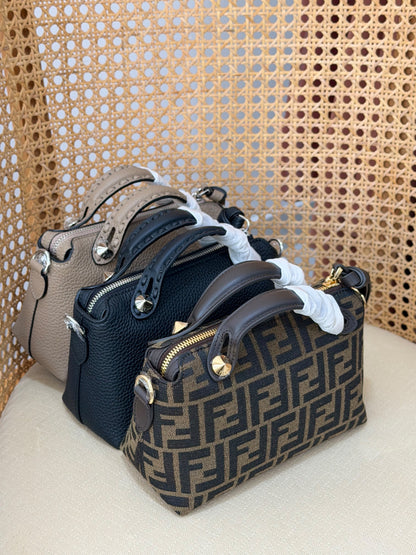 FENDI by the way bag