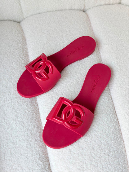 Dolce & Gabbana DG logo rubber slides