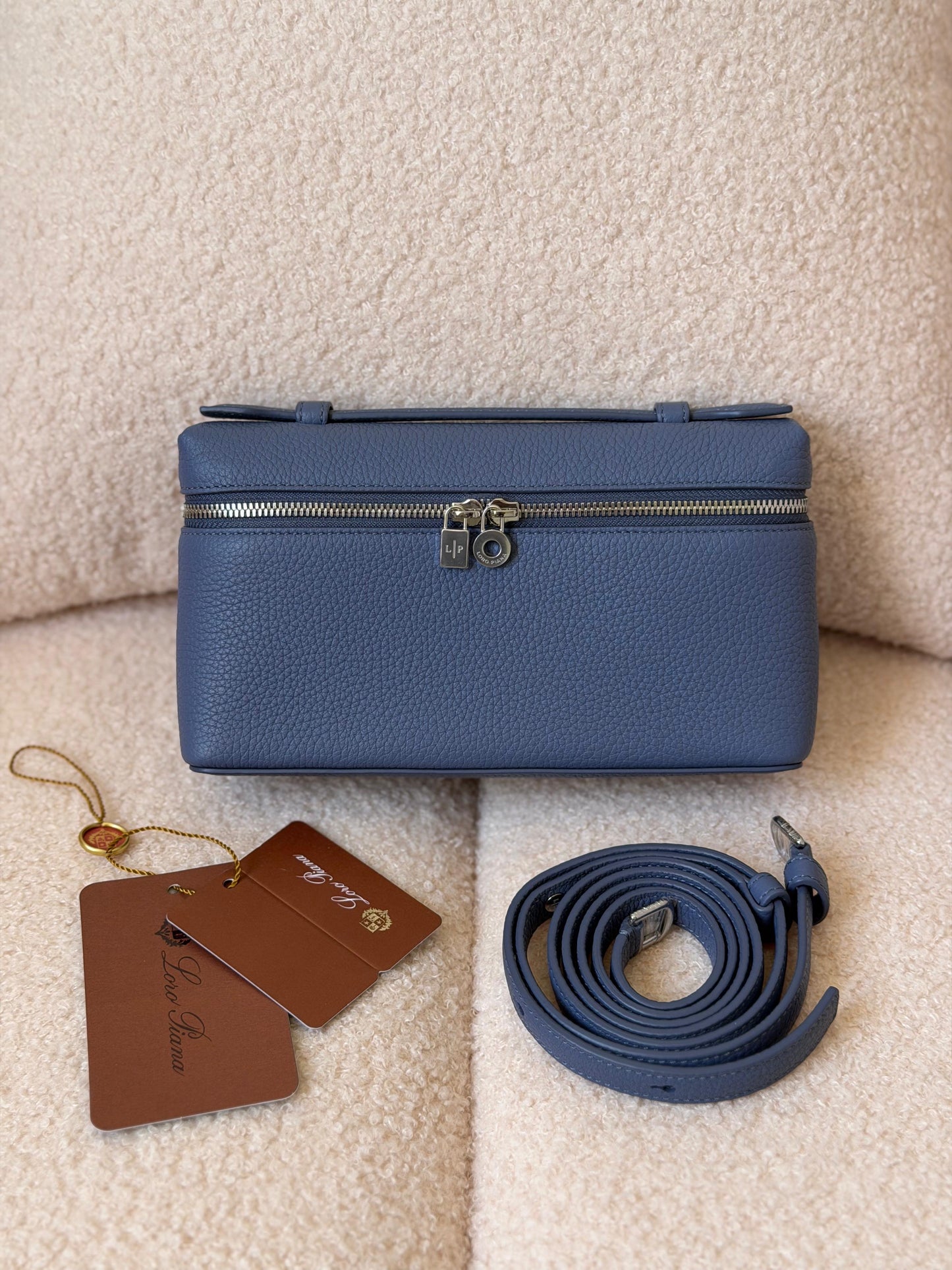 Loro piana LP19 calfskin
