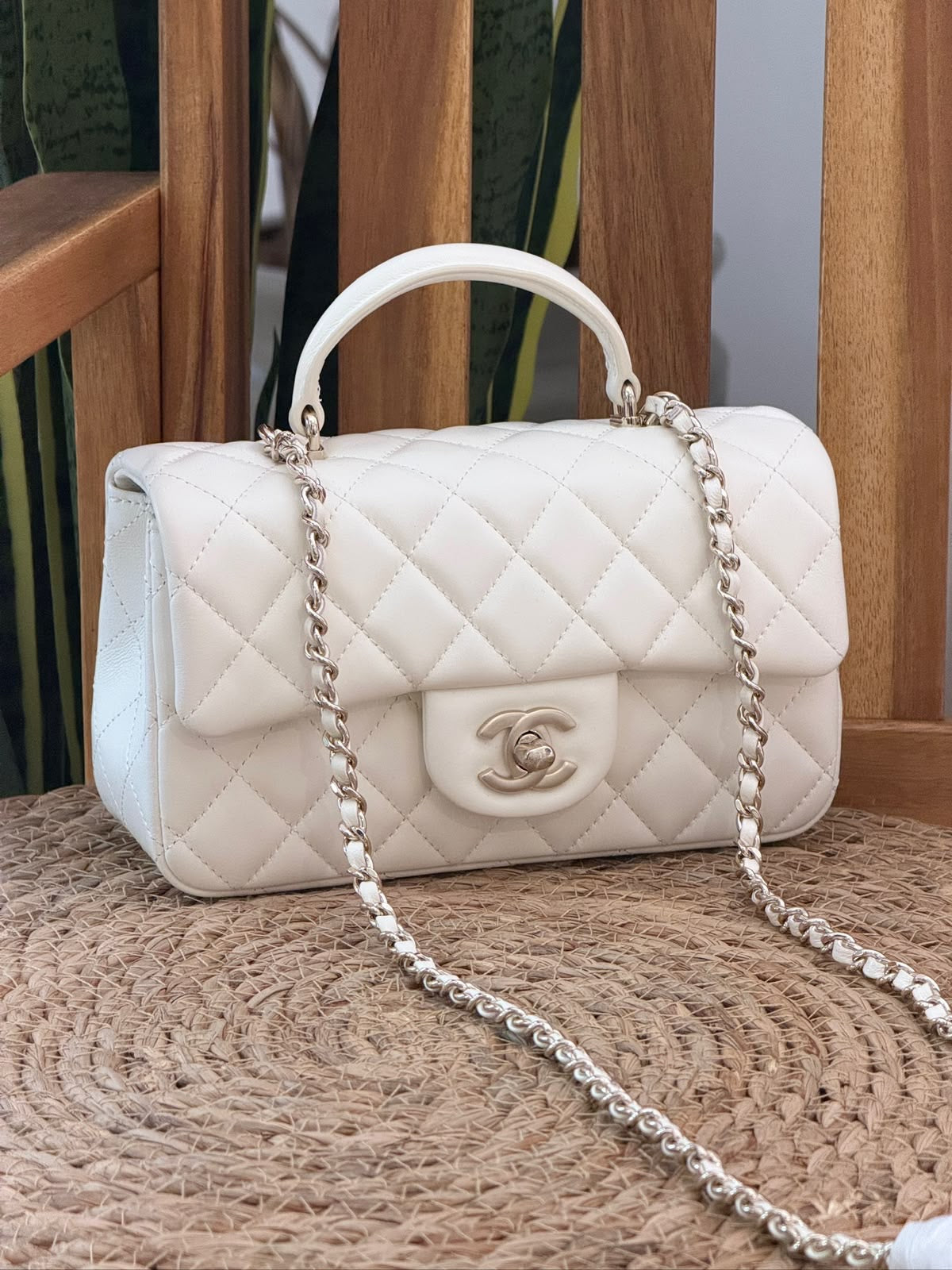 Chanel flap top handle 20 CM