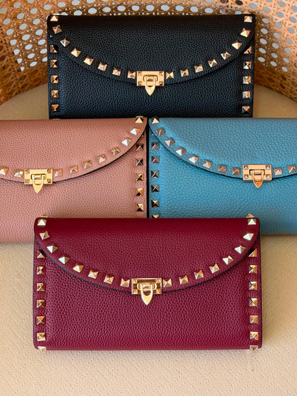 New collection Valentino 💼