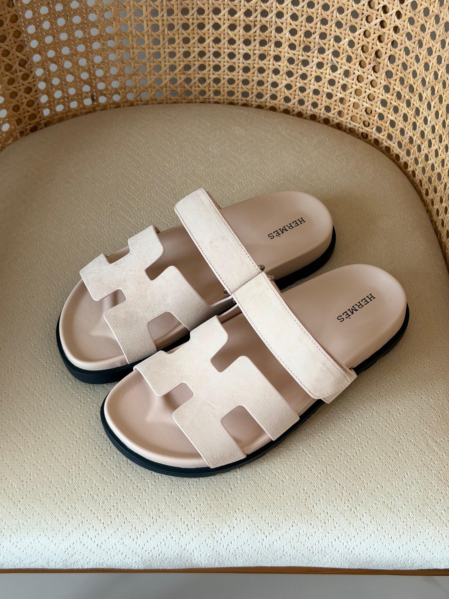 Hermès Chypre sandals