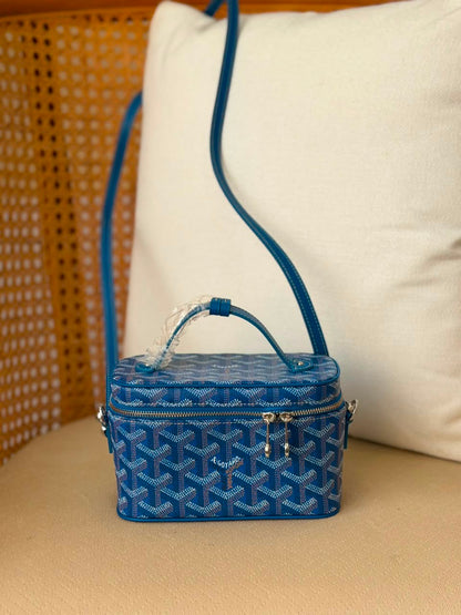 GOYARD makeup 💄 bag 20 CM