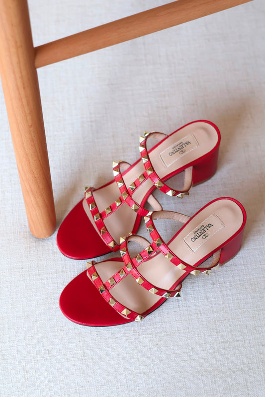 Valentino Garavani Rockstud Cage Sandals
