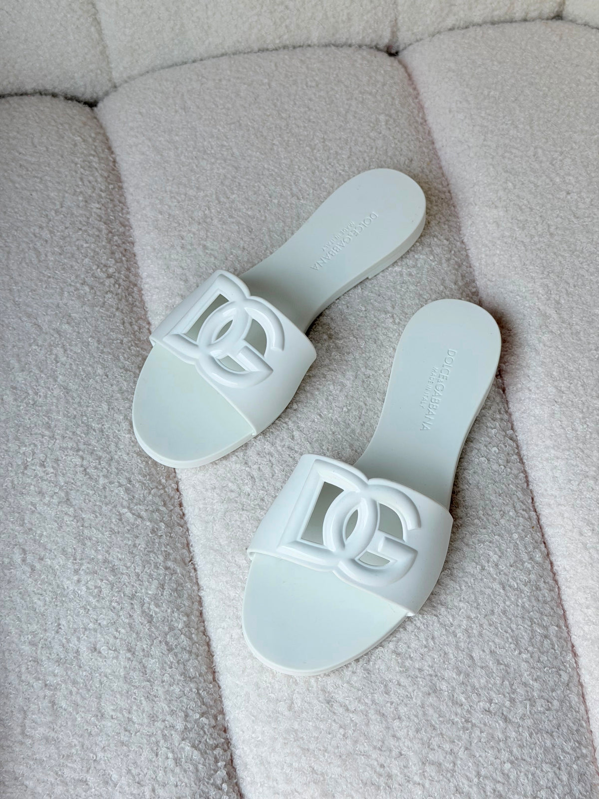 Dolce & Gabbana DG logo rubber slides