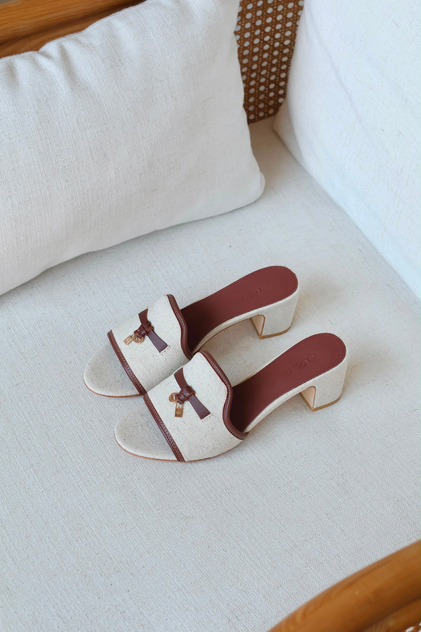 Loro piana sandal