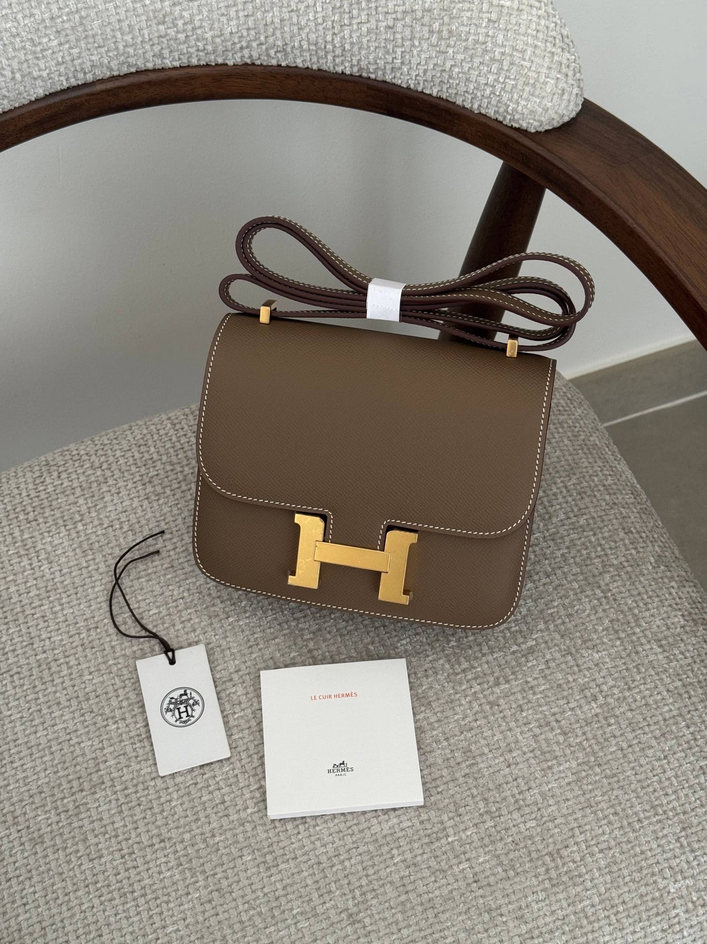 HERMES constance 18 CM 🧵
