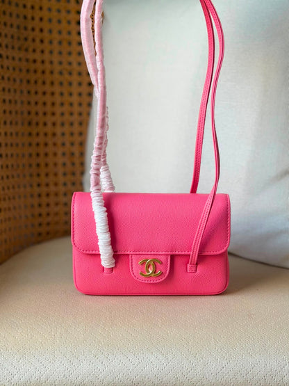 Chanel Preppy Coco Flap Mini
17 Cm