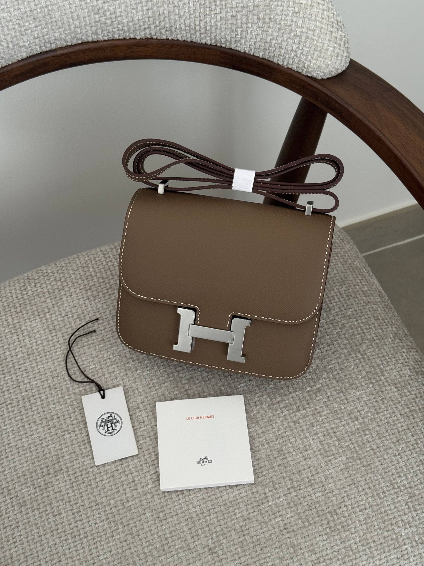 HERMES constance 18 CM 🧵