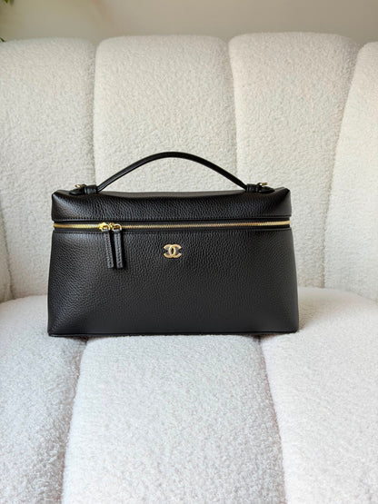 calfskin Chanel vanity case top handle 28 CM