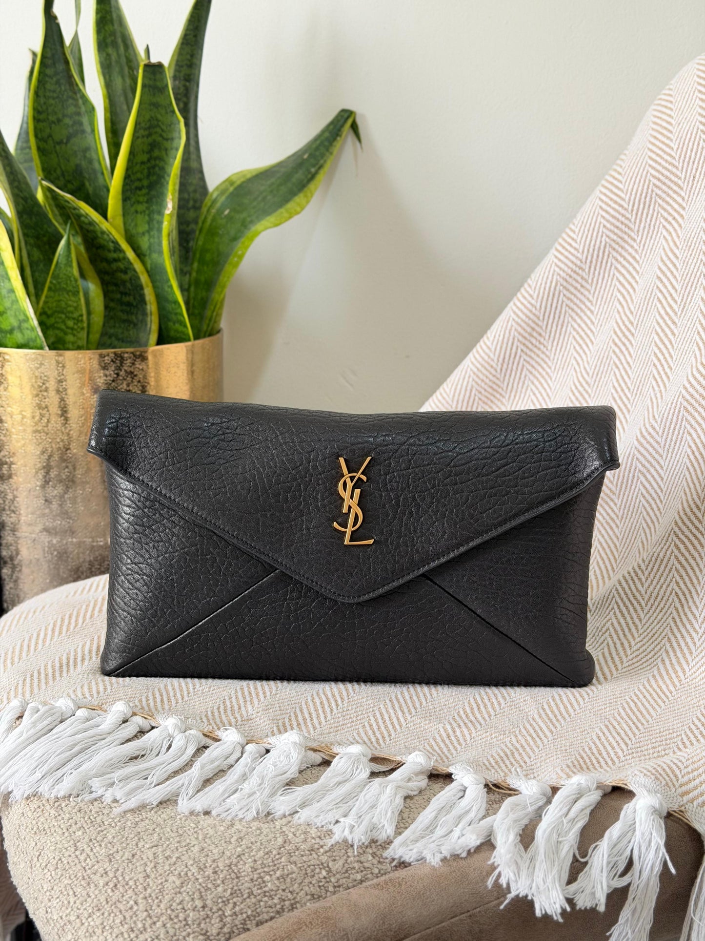 Saint Laurent Cassandre