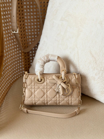 DIOR d-joy 17 CM