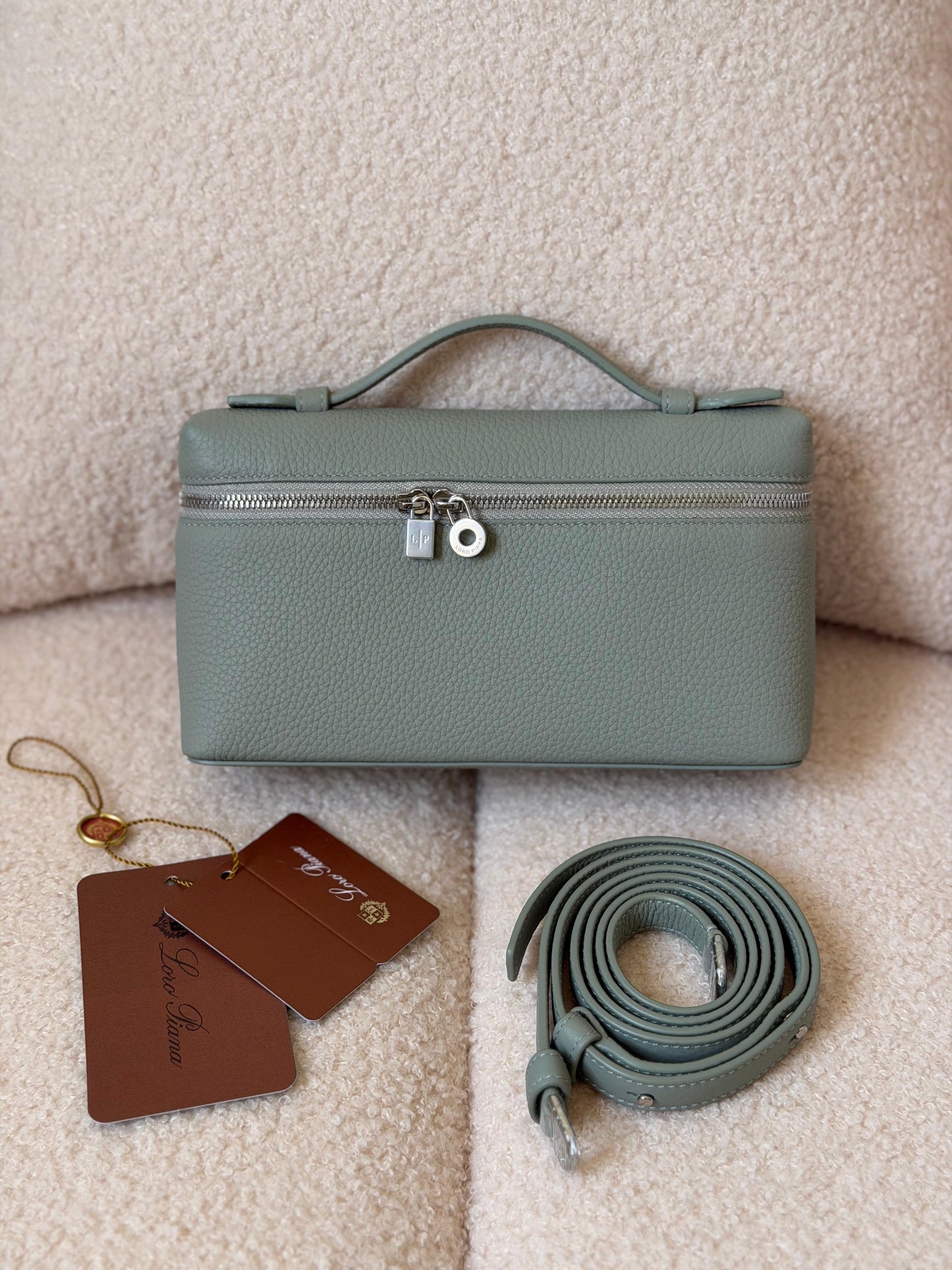 Loro piana LP19 calfskin
