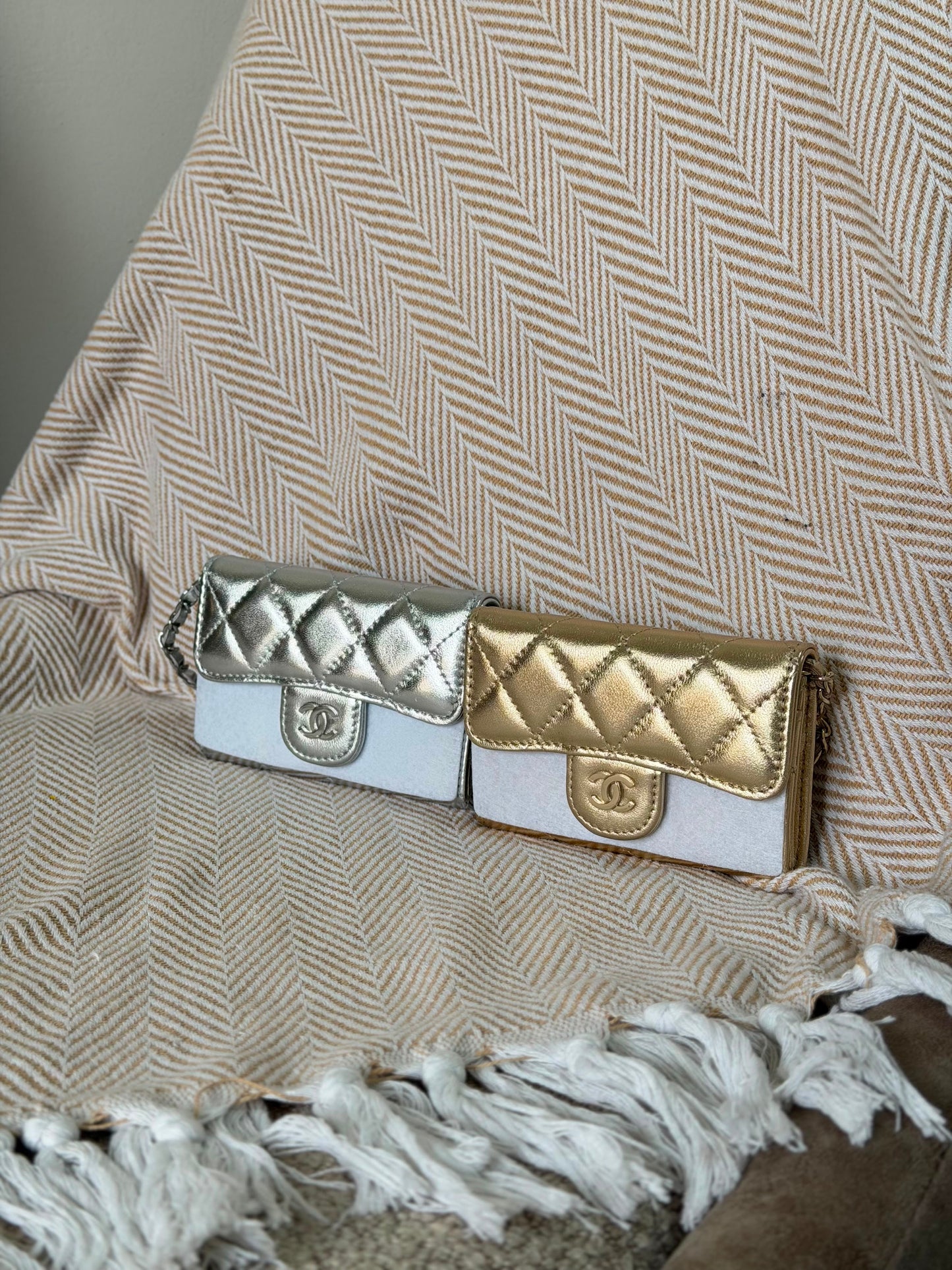Chanel mini chain card holder 11CM