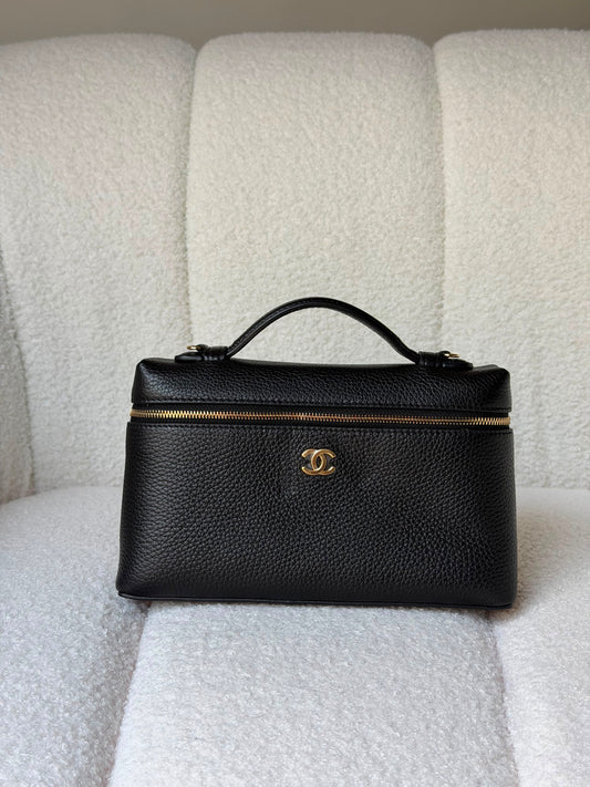 Chanel Vanity 23 CM