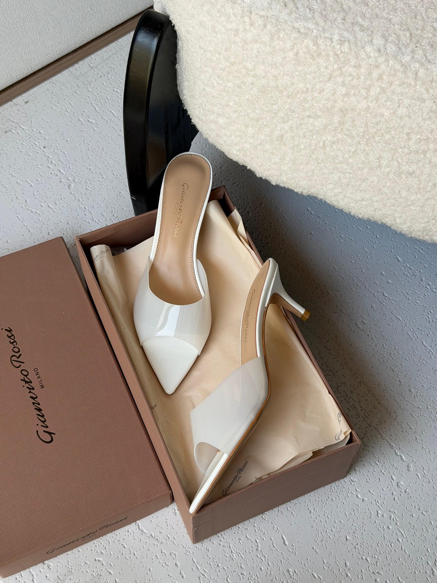 GIVANITO Rossi sandal