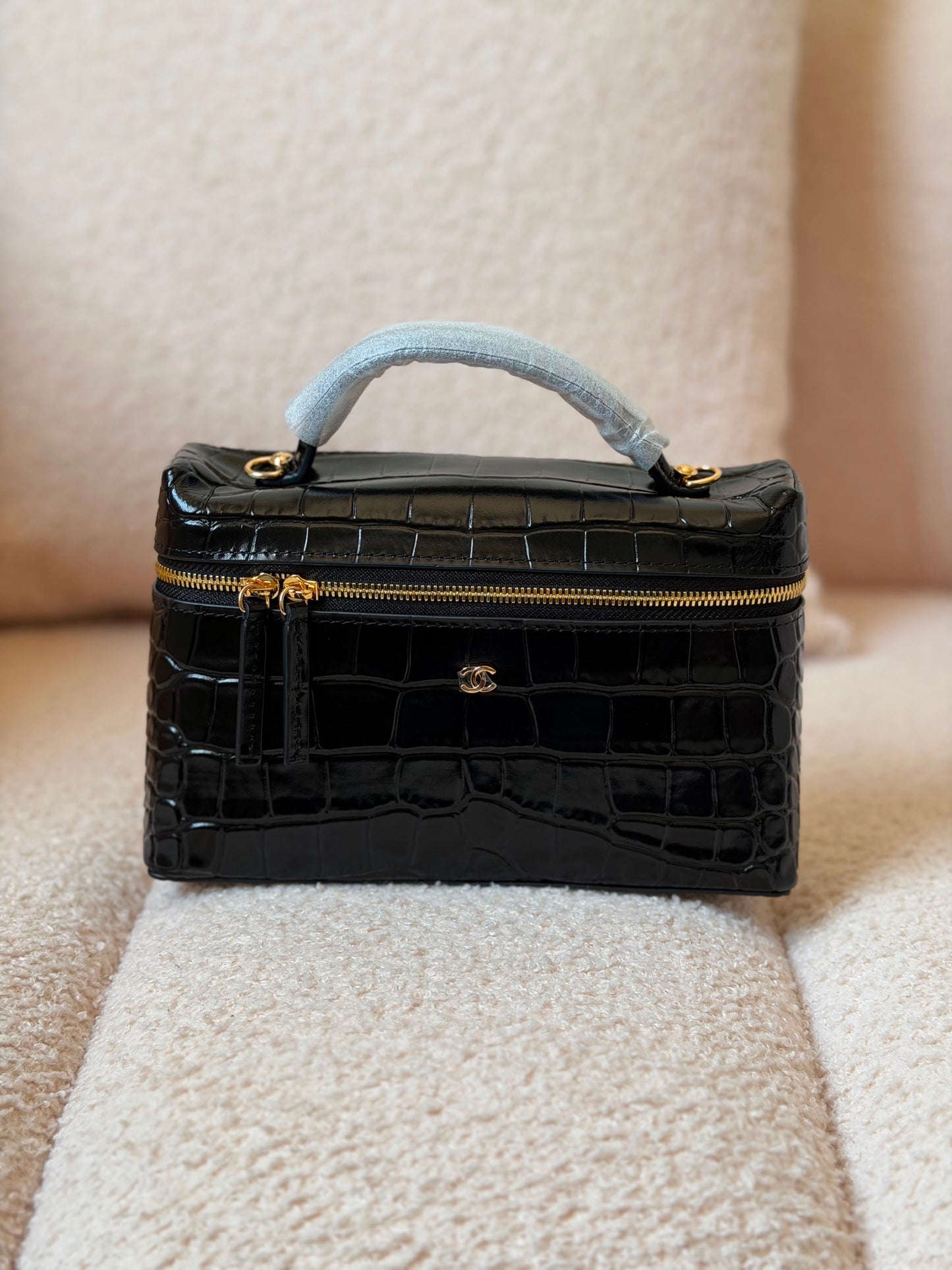 Chanel vanity  🐊 19 CM