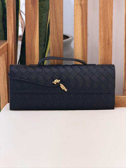 Bottega Veneta Andiamo clutches 31 CM