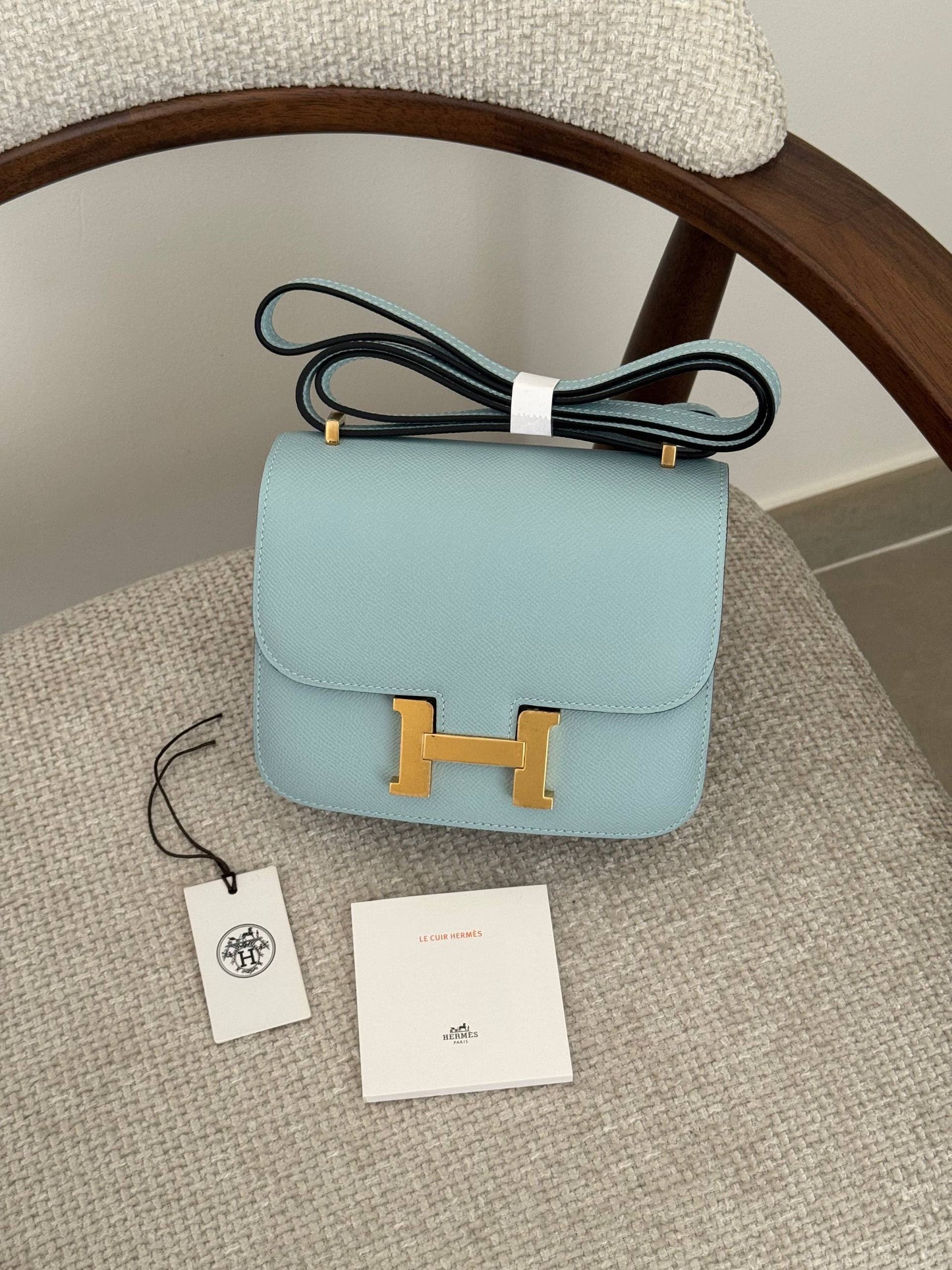 HERMES constance 18 CM 🧵