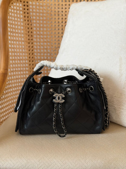 CHANEL Hobo mini 22 CM