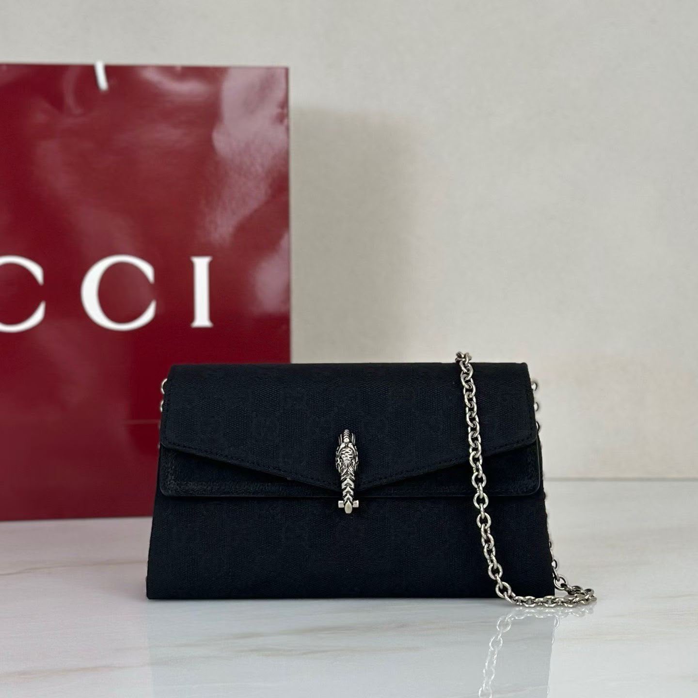 Gucci handbag