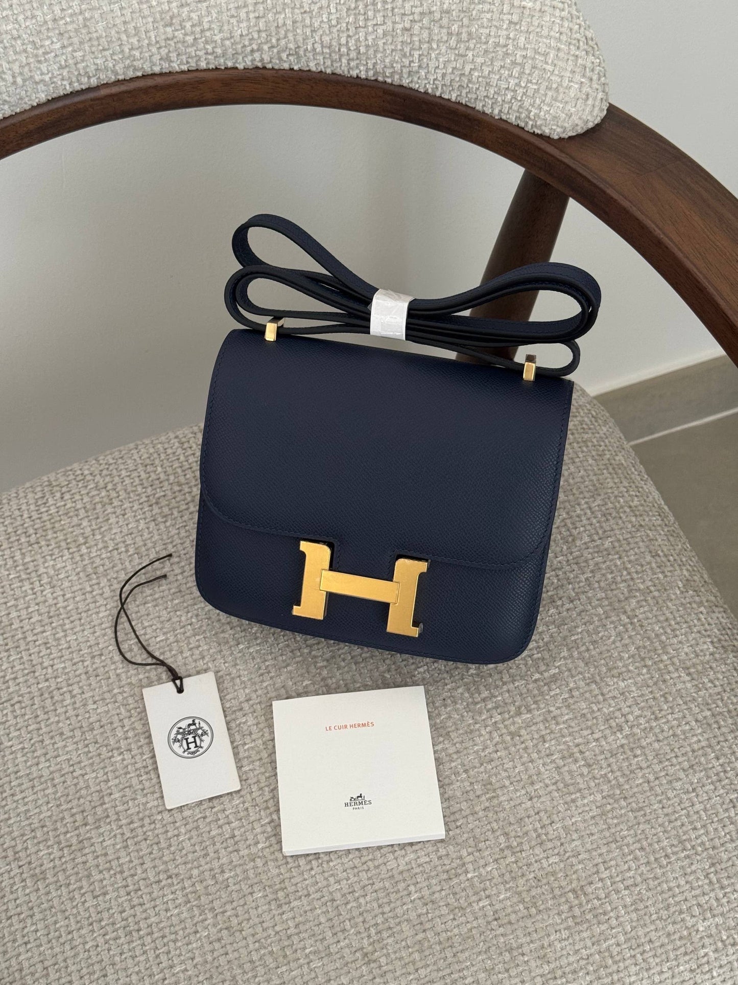 HERMES constance 18 CM 🧵