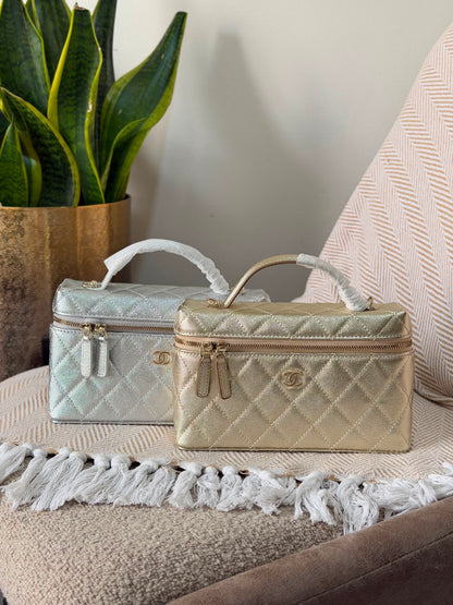 Chanel Metallic Quilted Caviar Long Vanity Cases with Chain 19 CM