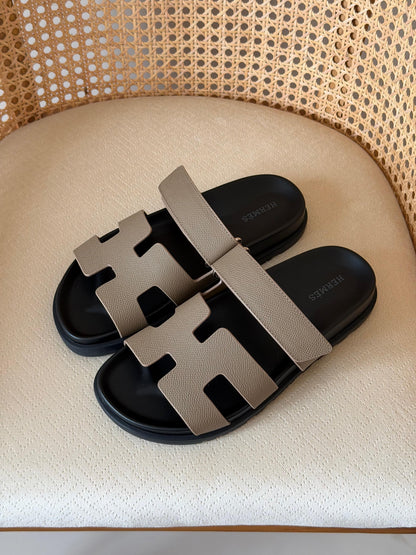 Hermès Chypre sandals