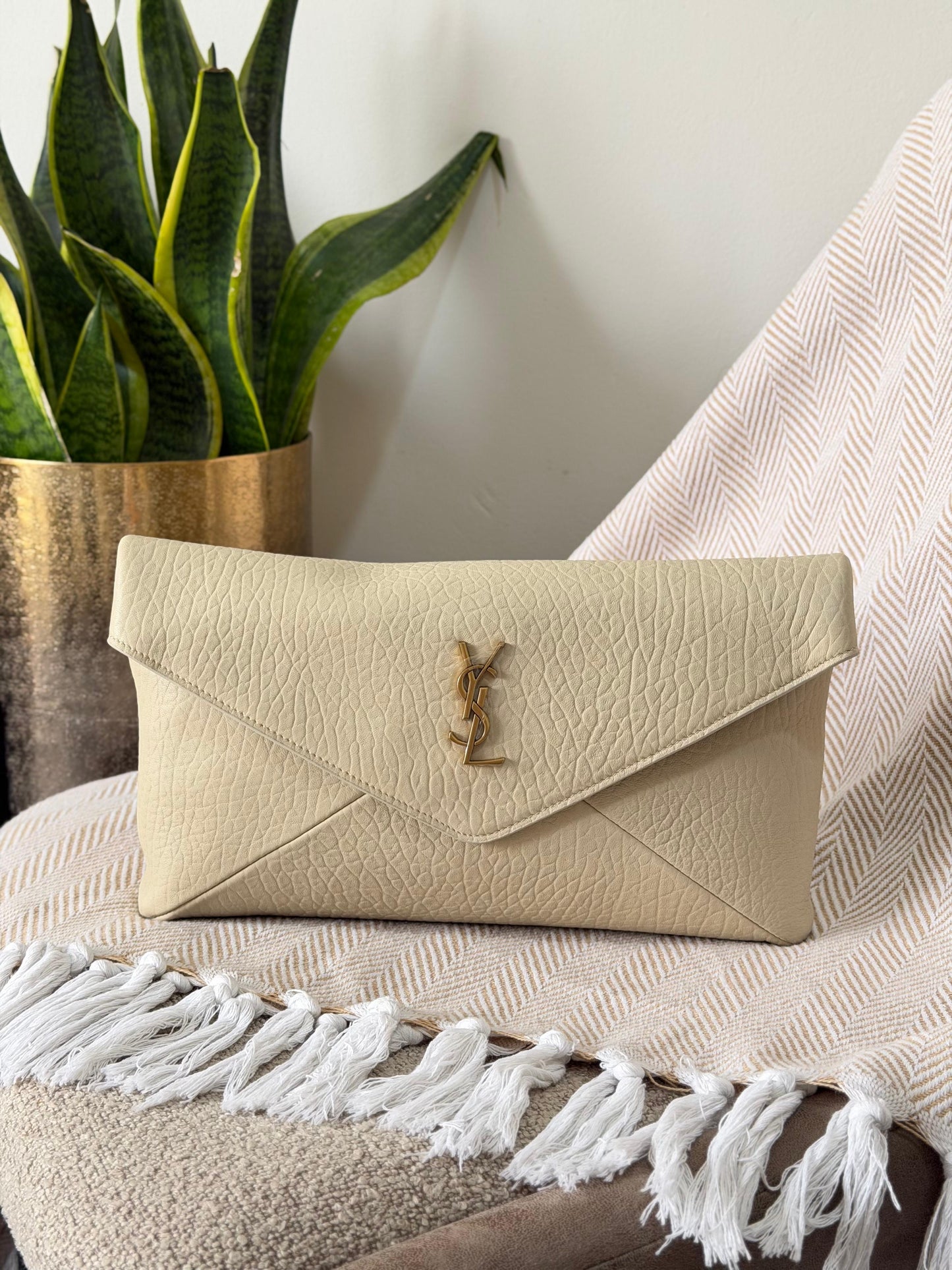 Saint Laurent Cassandre 29.5CM