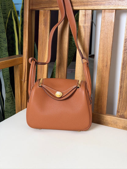 Hermès Mini Lindy bag