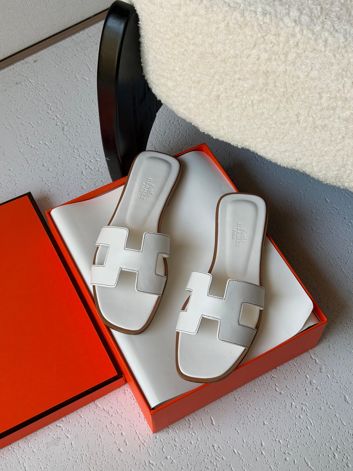 Hermes oran sandal