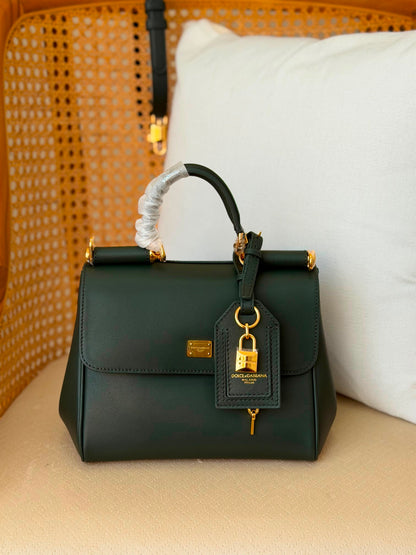 New D&G 25 CM