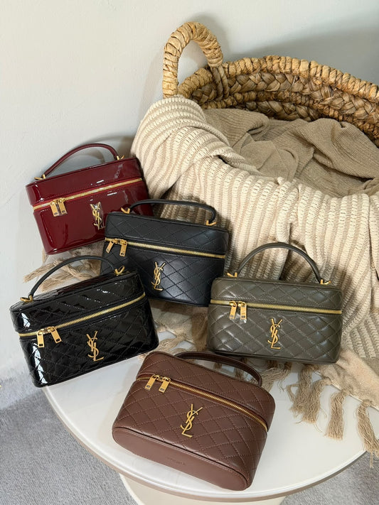 Saint Laurent Gaby mini vanity bags made of quilted lambskin leather 19CM