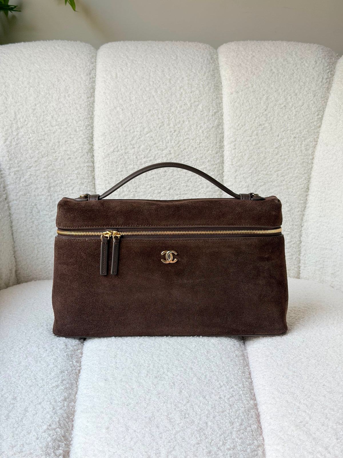 calfskin Chanel vanity case top handle 28 CM