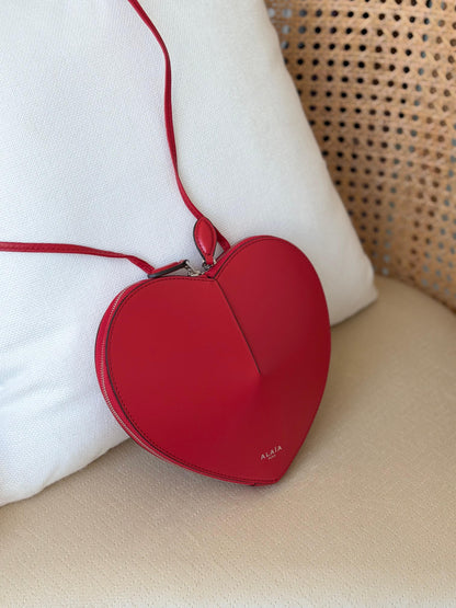 ALAÏA heart bag