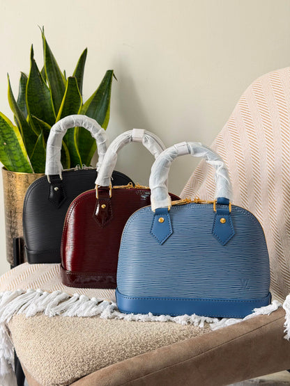 LOUIS VUITTON 23 CM
