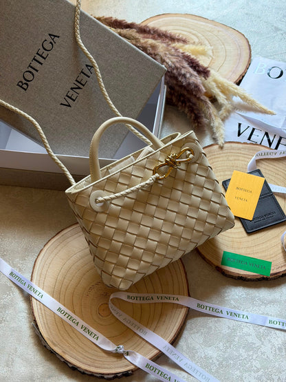 New collection BOTTEGA mini size