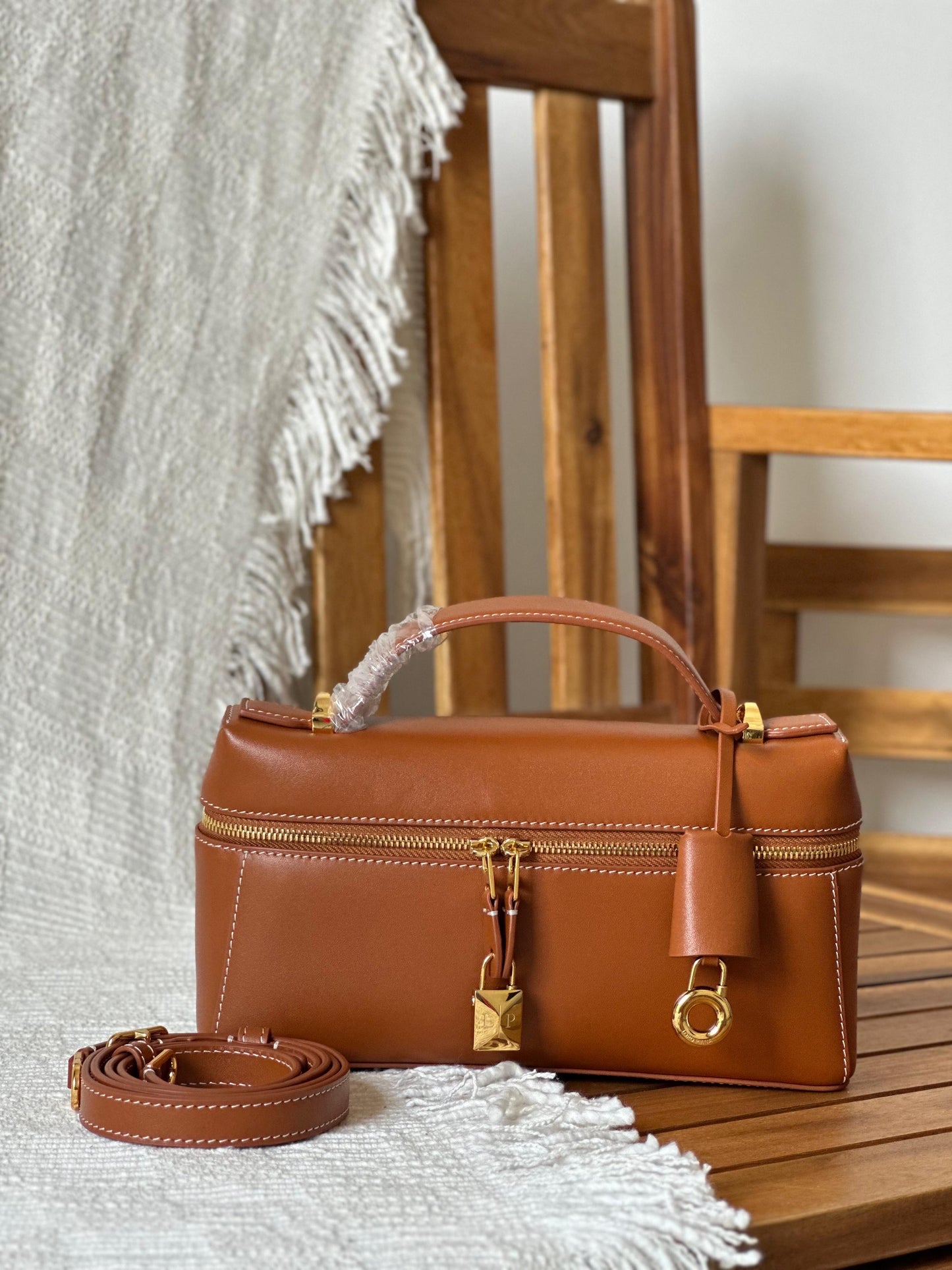 LORO PIANA 🧳