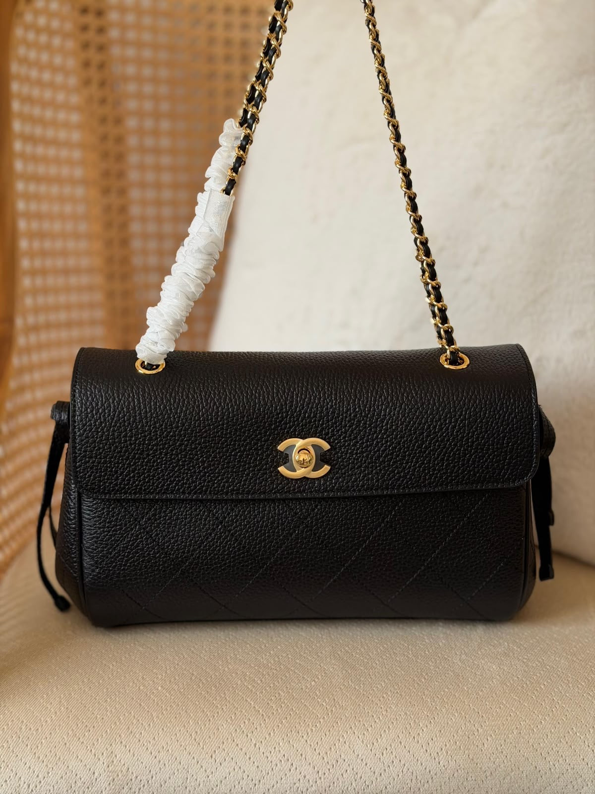 Chanel flap shoulder bags 25 CM