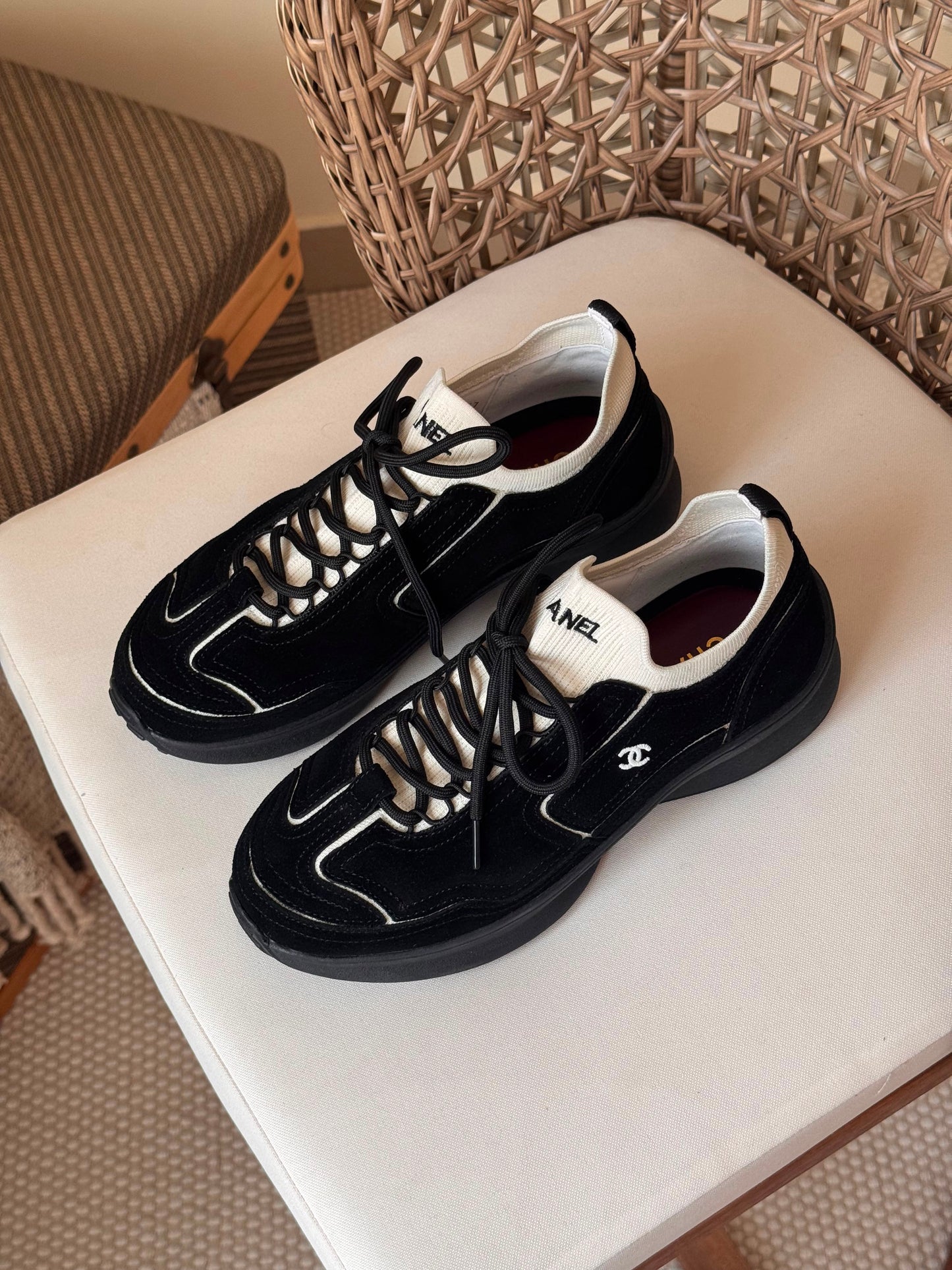 CHANEL