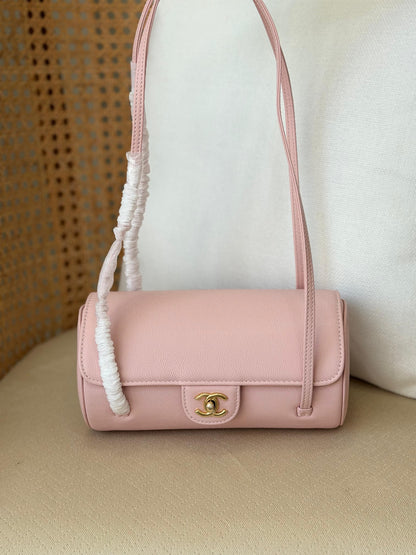 Chanel Long Vanity bag 20CM